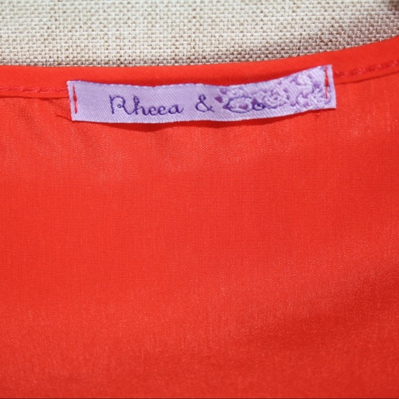 Rheea and Co gray and orange short sleeve blouse - Picture 4 of 4